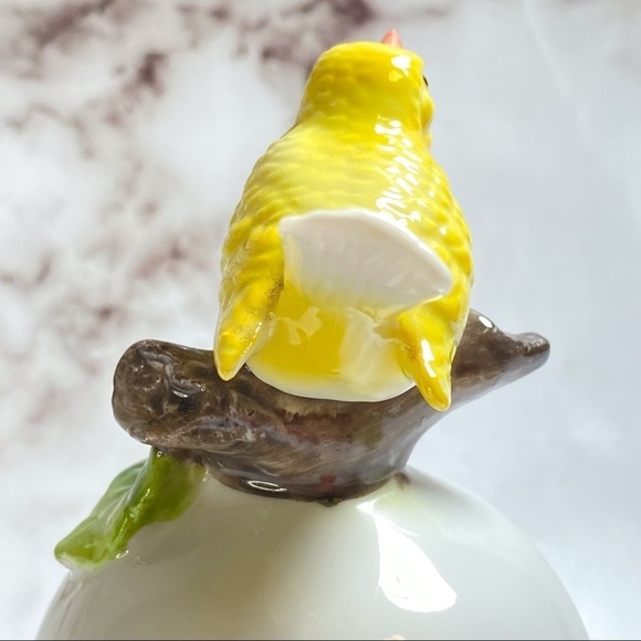 Vintage porcelain bell with yellow bird and music very unique - Picture 7 of 9